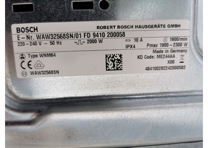 Пральна машина Bosch  Serie8 WAW32568