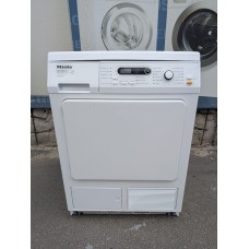 Сушильна машина Miele Softtronic T8861WP