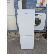 Холодильник Bomann KG 320