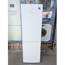 Холодильник Bosch KGE36AW41