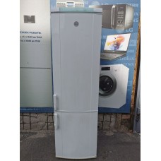 Холодильник Electrolux ERB9042