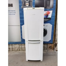 Холодильник  Electrolux ERF32400W8