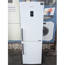Холодильник Samsung No Frost RB29FEJNCWW